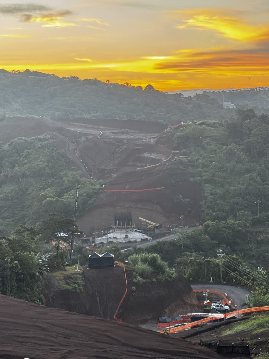 Atardecer en Cañuela